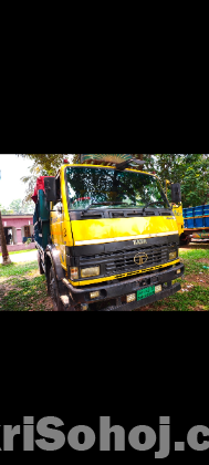 Tata 1212